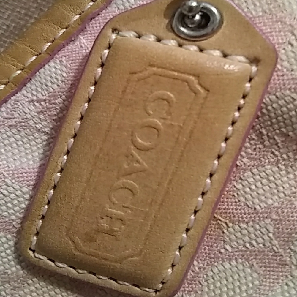 ✴️Coach✴️ purse - Picture 2 of 4